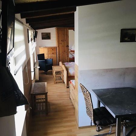 Ferienwohnungen In Kahnsdorf - Hainer See - Suedlich Von Leipzig - In Ruhiger Lage Neukieritzsch Buitenkant foto