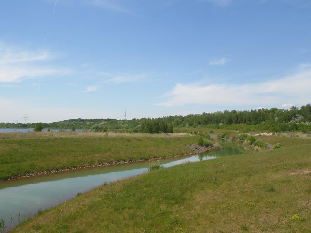 Ferienwohnungen In Kahnsdorf - Hainer See - Suedlich Von Leipzig - In Ruhiger Lage Neukieritzsch Buitenkant foto
